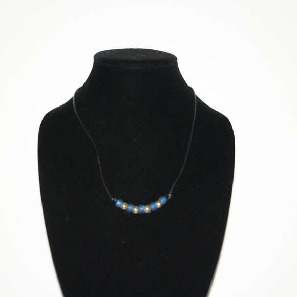 💙✨🖤 Cobalt Blue & Gold Glass Bead Necklace · Leather Cord · NWOT - Picture 3 of 5